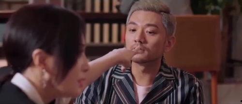 娱乐圈算卦吃瓜是真的吗,揭秘明星背后的神秘面纱